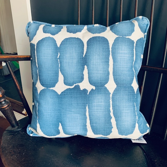 Set of Two (2) Handmade Cotton 16" Throw Pillows with Quality Upholstery Fabric - Picture 4 of 11
